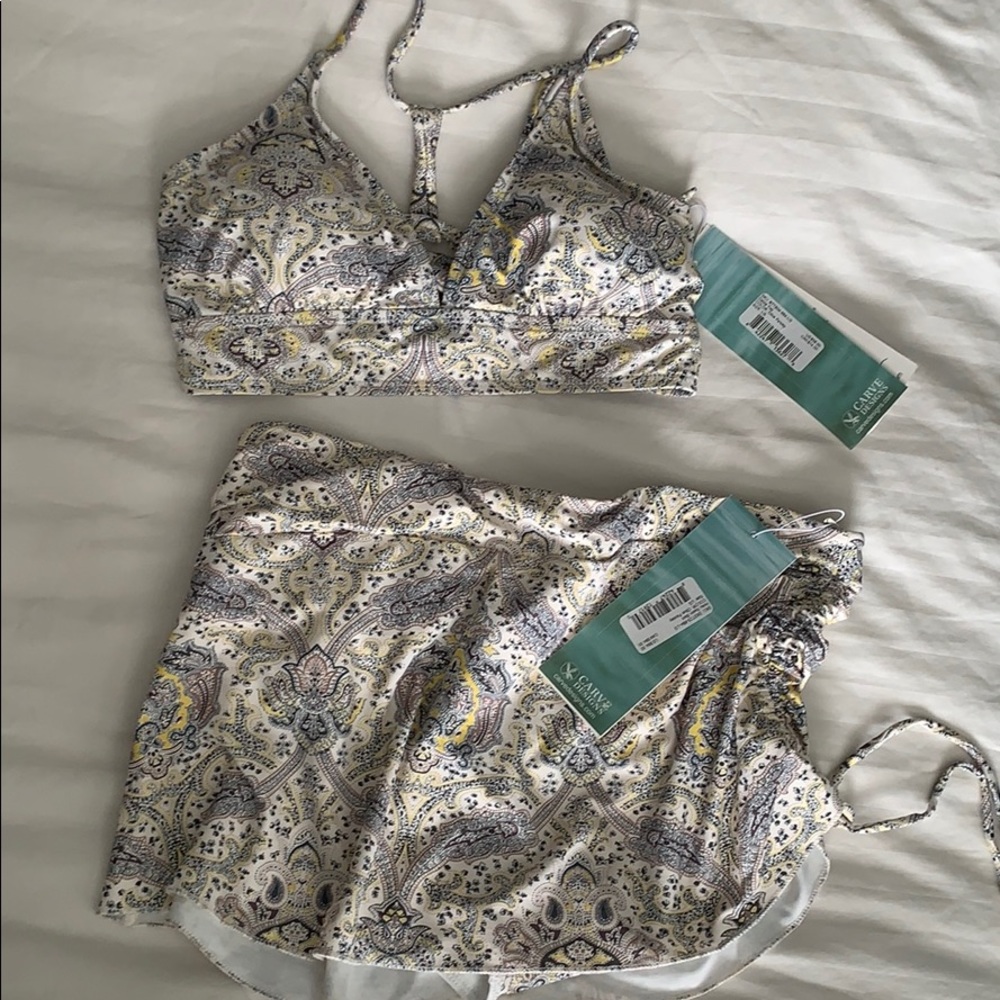 NWT Carve Designs designer swim skirt and top